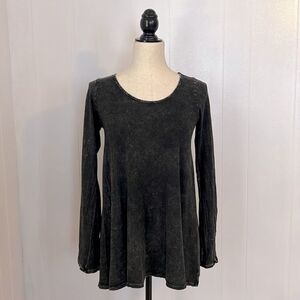 Boutique Women Long Sleeve Top Size S